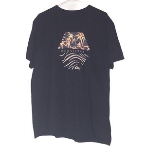 NWOT Quicksilver Men’s Graphic T-shirt